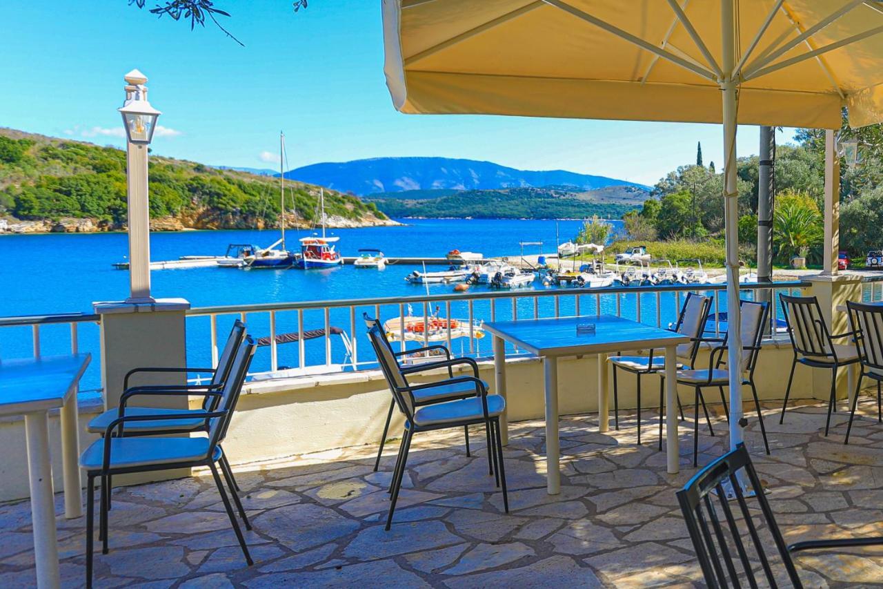Theophilos Ena Άγιος Στέφανος Εξωτερικό φωτογραφία